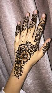 Pin By Elfeeza Ul Haq On Henna Henna Tattoo Designs Henna Designs Hand Henna Designs