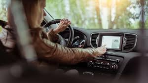 Touchscreen Fur Fahrzeugeinstellungen Bedient Fahrverbot In 2020 Nutzfahrzeuge Mercedes Sprinter Elektrofahrzeug