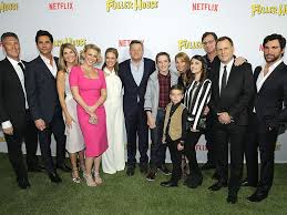 Fuller House Andrea Barber On Her Kids Watching Her Zany Moves On Tv Fuller House Fuller House Cast Full House