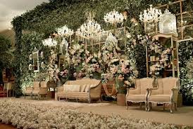 Florist And Wedding Decoration Rusticwedding Rustic Wedding Indonesia Ide Perkawinan Dekorasi Resepsi Pernikahan Dekorasi Pernikahan