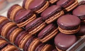 Le Macaron Chuao De Pierre Herme Doctissimo Recette Macaron Macaron Dessert Fraise