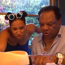 I Hope you're doing well up there Dad, we all really miss you. 💔