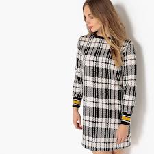 Cette robe courte forme baby doll est évasée par son jeu d'empiècements volants en base. Epingle Sur Carreaux Et Tartan La Redoute Collections