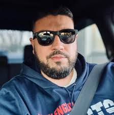 Jason Mork's Instagram, Twitter & Facebook