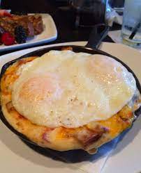 New Go Goetta Skillet Now On Keystone Bar S Brunch Menu Made With Home Fries Goetta Gravy Red Peppers Cheese Two Over Ea Cincinnati Food Brunch Food