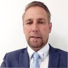 Won sales adviser of the quarter for the 3rd time, hard work pays off 🤩