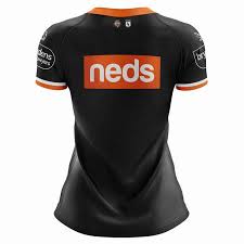 Cheer on your favourite club in the wests tigers 2021 men's home jersey. Wests Tigers 2021 Home Rag Jersey Wmn 26748