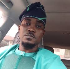 J. Robert Oppenheimer had two children with his wife Katherine "Kitty"  Oppenheimer.