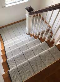 Stair Runners 6 Of Our Favorite Ways To Modernize Your Staircase Construction2style Stair Runner Carpet Stair Runner Carpet Stairs