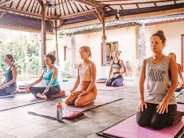 Members of the arizona yoga community recently informed us that they need help. Top 10 Yoga Teacher Trainings In Bali For 2021 Breathing Travel