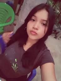 Kimberly Furtado's Instagram, Twitter & Facebook