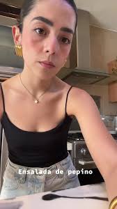 Ensalada Pepino Con Mantequilla De Mani Logan