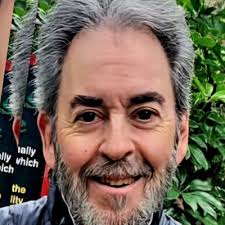 As opportunities grow for how community pharmacists help their patients,  Walgreens is bringing together deans of 17 colleges of pharmacy around the  nation in an advisory council to share ideas about… |