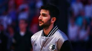 Buy from many sellers and get your cards all in one shipment! Ricky Rubio Says Rudy Gobert Has No Class Slam