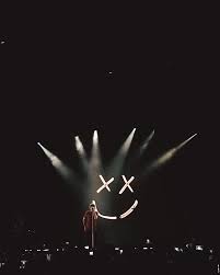 Louis tomlinson applied for an eu trademark for his x eyed smiley face symbol on june 22, 2018. Louis Tomlinson X Smiley Face Louis Tomlinsom Louis Tomlinson Louis Tomilson