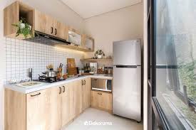 Harga kitchen set dapur kecil tentu sangat beragam dan tidak dapat diprediksi secara pasti. 7 Model Kitchen Set Minimalis Terbaru Bikin Dapur Jadi Mewah
