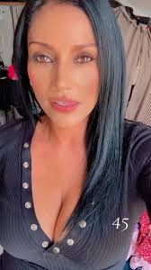 Vídeos de Violeta Villa (@violetvilla79) con «sonido original