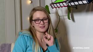 Außerdem können sie neue kommentare und beiträge aus unserem forum über aktuelle vornamen lesen. Sexy German Amateur With Glasses Cums Hard Xnxx Com