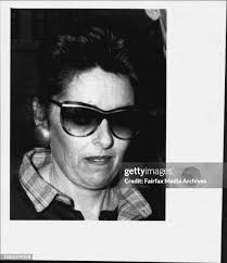 198 Transaction Coordinator Stock Photos, High-Res Pictures, and Images