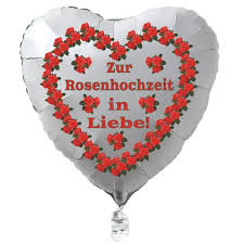 Glückwünsche zur rosenhochzeit für karten und für whatsapp, facebook oder einem brief. Weisser Herzluftballon Zur Rosenhochzeit In Liebe Folienballon Inklusive Helium