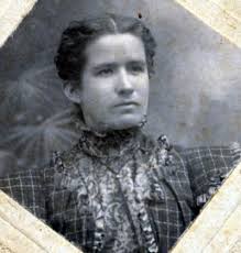 Exploring the Maternal Lineage of Elizabeth Leavens