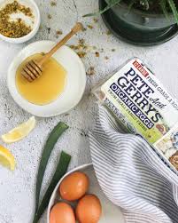 Additionally, how much protein in an egg white vs. 3 Egg White Masks For Summer Skin Woes Pete And Gerry S Organic Eggs