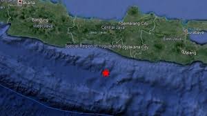 Pusat kajian geologi as melaporkan gempa bumi itu bermagnitud 7.0 di kedalaman 54 km. Pusat Gempa Yogyakarta Pagi Ini Berdekatan Dengan Titik Gempa Besar 1943