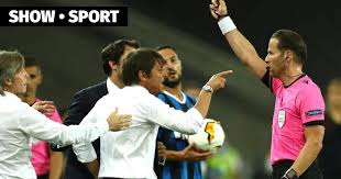 €* 29 haz 1988, rosario, arjantin. Banega Hatte Conte Wegen Einer Perucke Im Spiel Sevilla Inter Einen Scherz Gemacht Inter Sevilla Seria A