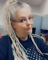 Stephanie Dutton-Williams (@canarylady28) • Instagram photos and videos