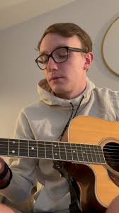 The Mariners need 1 win to make the playoffs so I’ve distracted myself by  scrolling through instagram. Saw somebody play a similar groove and I liked  it so I wrote my own lyrics. Go M’s