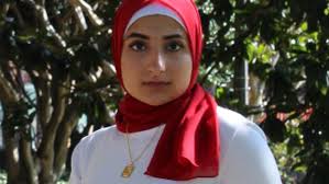 Linda sarsour is the former executive director of the arab american association who ran for local government in new york and was one of the organizers of the 2017 women's march to washington. Undergraduate Student Speaker Walaa Sarsour 19 Providing An Education Is Not Offering The Knowledge To Students To Answer A Question But Empowering Them As Young Leaders To Answer A Lifetime Of Questions