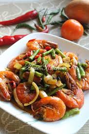 Rasanya yang menyegarkan membuat makanan ini banyak menjadi favorit. Resepi Udang Masam Manis Azie Kitchen Pawtaste Com