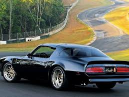 Love Trans Ams With Modern Deep Dish Honeycomb Wheels Like This Trans Am Classic Cars Muscle Pontiac
