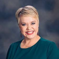 Leah Copeland's Instagram, Twitter & Facebook