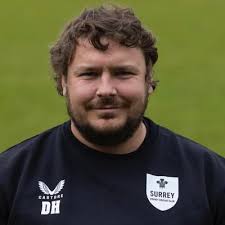 Dan Helesfay (@DanHelesfay)