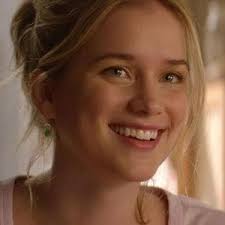 Candace Stone MBTI 성격 유형 : : ESTP