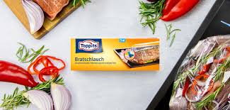 Hähnchen, durchwachsener speck am stück, champignons, schalotten, möhren, thymian, rosmarin, tomatenmark, zucker, salz, pfeffer, öl. Bratschlauch Toppits