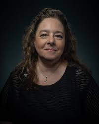 Donna Spera's Instagram, Twitter & Facebook