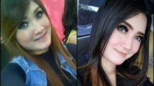 Nella, yang awalnya tak bergeming soal kabar tersebut, akhirnya memberikan klarifikasi terkait pernikahannya dengan penabuh gendang almarhum didi kempot itu. Segini Uang Endorse Nella Kharisma Dari Produk Kosmetik Yang Diduga Ilegal Hitungannya Per Pekan Surya