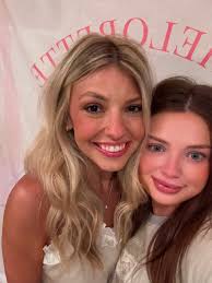 With love from Florida!! Had the best weekend celebrating @_sidneecampbell  👰🏼🩷❤️🤍🥂