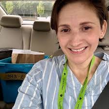 Laura Sapp's Instagram, Twitter & Facebook