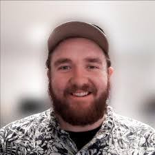 Ian Ivey's Instagram, Twitter & Facebook