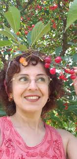 Fruit tree care and pruning tips needed