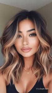 Kimberley Johnston's Instagram, Twitter & Facebook