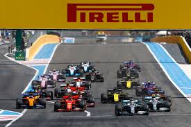 Camp du castellet, que domina la llanura hasta el mediterráneo, y permite a los amantes de la estancia de camping en el bosque de pinos, a 15 km del. F1 Franciaorszag Is Kidolt Ez Varhat Rank A Folytatasban Braking News Motorsport