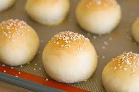 Mini Hamburger Buns Final 2 By Laurenslatest Via Flickr Mini Hamburgers Mini Burger Buns Hamburger Buns