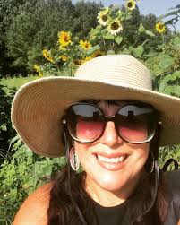 Hello Wonderful People! Thank you so much trusting me with teaching you and  your kiddos how to ride a bike.🚴🏻‍♀️🚴🏼‍♂️For over 10 years, I've taught  hundreds of adults and children in the