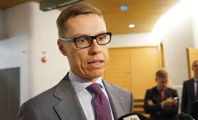 Ruotsalaispoliitikon raju hyökkäys: Vertaa Stubbia vammaisen kiusaajaksi