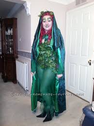 This poison ivy costume was inspired by this image. Coolest 75 Homemade Poison Ivy Costumes For Halloween