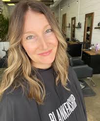 𝐓𝐮𝐥𝐬𝐚 𝐇𝐚𝐢𝐫𝐬𝐭𝐲𝐥𝐢𝐬𝐭